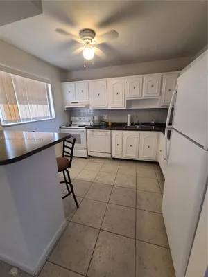 Property Slideshow image 3 of 28 | 6550 royal palm blvd apt 112a, Margate, FL, 33063