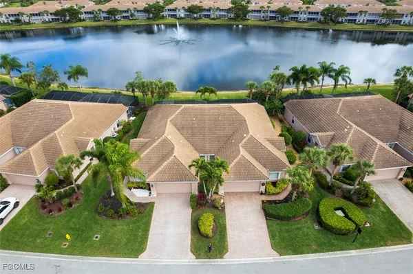 Property Slideshow image 2 of 50 | 10017 majestic ave, Fort Myers, FL, 33913