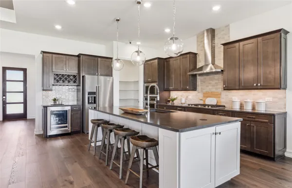 Property Slideshow image 3 of 12 | 913 cormorant dr, Mckinney, TX, 75071