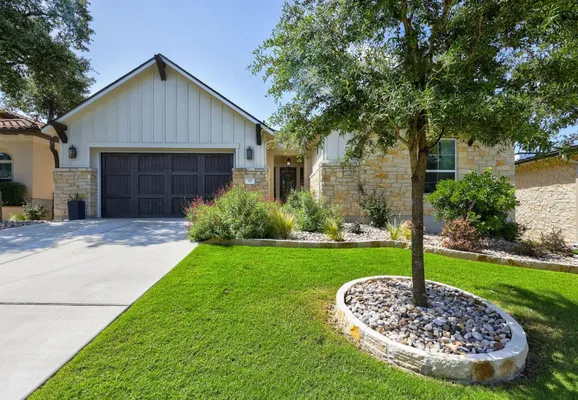 Property Slideshow image 2 of 39 | 217 skipping cedar st, San Marcos, TX, 78666