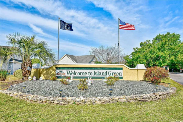 Property Slideshow image 2 of 30 | 742 tall oaks ct, Myrtle Beach, SC, 29588