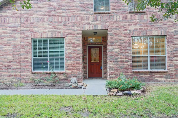 Property Slideshow image 3 of 33 | 14106 commons cove ct, Humble, TX, 77396