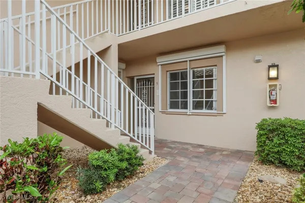 Property Slideshow image 3 of 39 | 9035 michael cir unit 5, Naples, FL, 34113