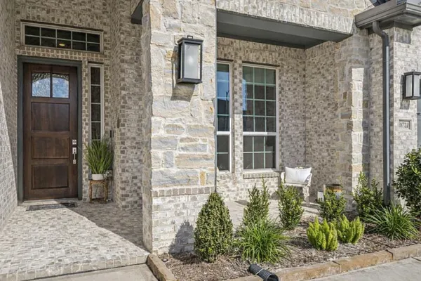 Property Slideshow image 2 of 30 | 28722 rising moon ln, Fulshear, TX, 77441