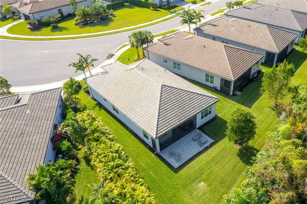 Property Slideshow image 3 of 35 | 11409 jacaranda dr, Naples, FL, 34120