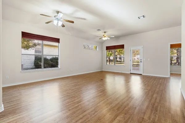 Property Slideshow image 3 of 23 | 715 enchanted rock trl, Georgetown, TX, 78633