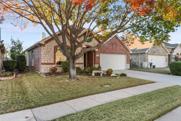 Property Slideshow image 2 of 40 | 363 wrangler dr, Fairview, TX, 75069