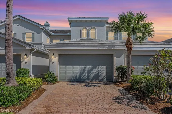 Property Slideshow image 2 of 23 | 9283 museo cir 204, Naples, FL, 34114