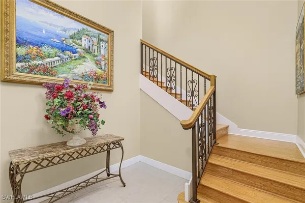 Property Slideshow image 3 of 23 | 9283 museo cir 204, Naples, FL, 34114