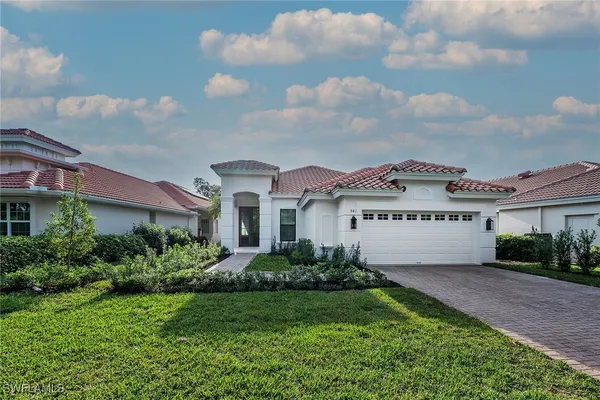 Property Slideshow image 2 of 49 | 981 tierra lago way, Naples, FL, 34119