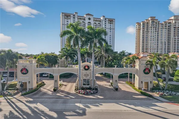 Property Slideshow image 2 of 30 | 6537 marissa loop 4, Naples, FL, 34108