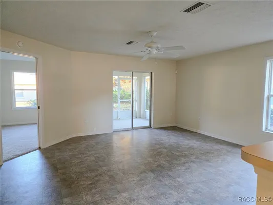 Property Slideshow image 2 of 26 | 6456 w cannondale dr, Crystal River, FL, 34429