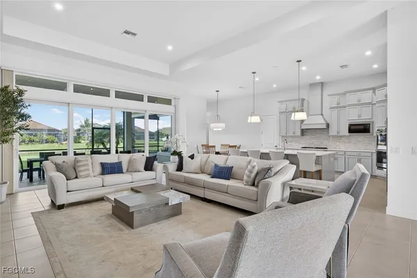 Property Slideshow image 2 of 37 | 11400 canal grande dr, Fort Myers, FL, 33913