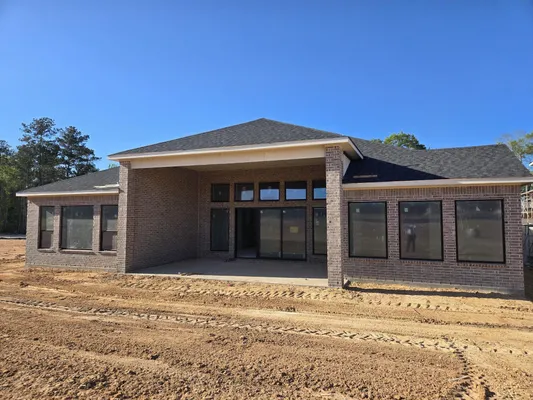 Property Slideshow image 2 of 28 | 5057 wildtree crk, Magnolia, TX, 77316