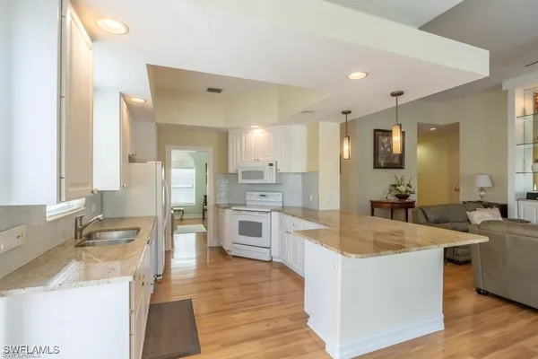 Property Slideshow image 2 of 33 | 7687 hernando ct, Naples, FL, 34114