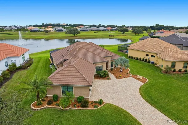 Property Slideshow image 2 of 30 | 1547 n eagle ridge path, Hernando, FL, 34442