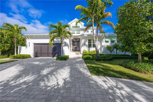 Property Slideshow image 3 of 47 | 331 spring line dr, Naples, FL, 34102