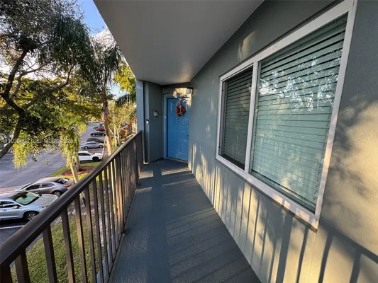 Property Slideshow image 3 of 29 | 1501 sw 134th way d301, Pembroke Pines, FL, 33027