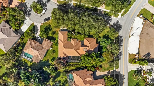 Property Slideshow image 2 of 50 | 8840 mariposa ct, Naples, FL, 34113