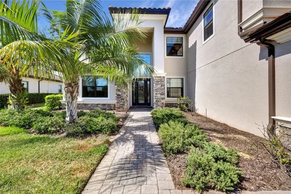 Property Slideshow image 3 of 49 | 17422 elkgrove ln, Estero, FL, 33928