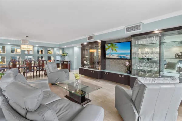 Property Slideshow image 2 of 36 | 1880 s ocean dr ts106, Hallandale Beach, FL, 33009