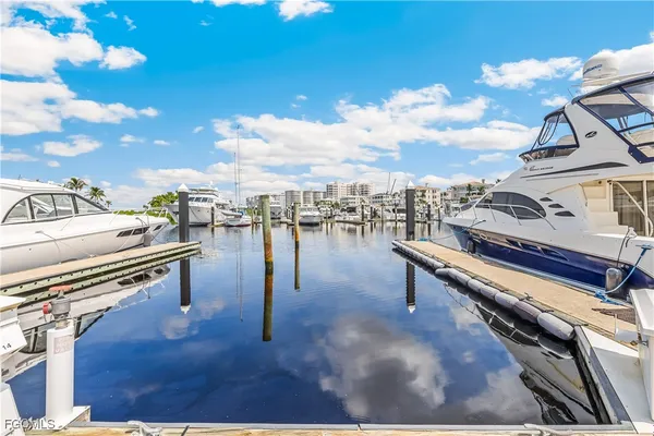 Property Slideshow image 3 of 49 | 14270 royal harbour ct 1122, Fort Myers, FL, 33908