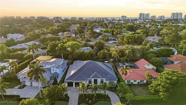 Property Slideshow image 2 of 50 | 3353 binnacle dr, Naples, FL, 34103