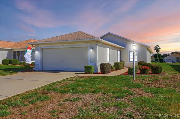 Property Slideshow image 2 of 57 | 4632 n lake vista trl, Hernando, FL, 34442