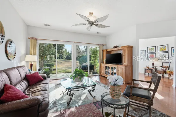 Property Slideshow image 3 of 45 | 11 candlelight ln, Bluffton, SC, 29909