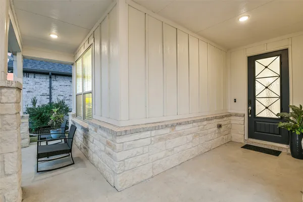 Property Slideshow image 2 of 33 | 9723 rockwell dr, Willis, TX, 77318