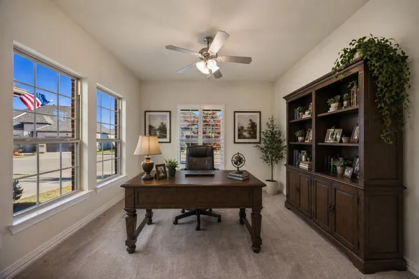Property Slideshow image 2 of 37 | 815 rio vista ln, Rockwall, TX, 75087