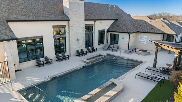 Property Slideshow image 3 of 39 | 815 rio vista ln, Rockwall, TX, 75087