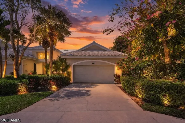 Property Slideshow image 2 of 40 | 4501 cardinal cove ln, Naples, FL, 34114