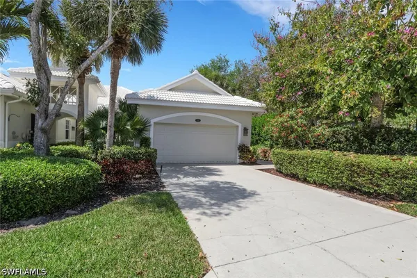 Property Slideshow image 3 of 40 | 4501 cardinal cove ln, Naples, FL, 34114