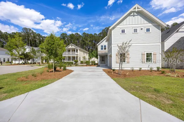 Property Slideshow image 2 of 89 | 28 blue trail ct, Bluffton, SC, 29910