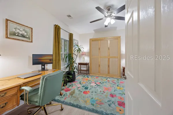 Property Slideshow image 3 of 44 | 380 marshland rd e18, Hilton Head Island, SC, 29926