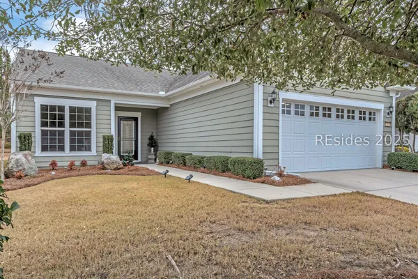 Property Slideshow image 2 of 31 | 117 valleybrooke ct s, Okatie, SC, 29909