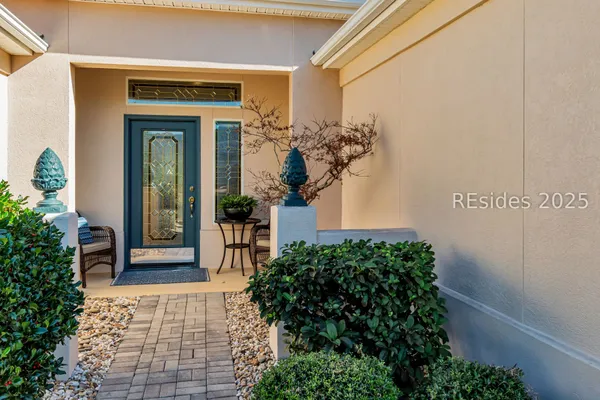 Property Slideshow image 3 of 35 | 27 stoney ct, Bluffton, SC, 29909