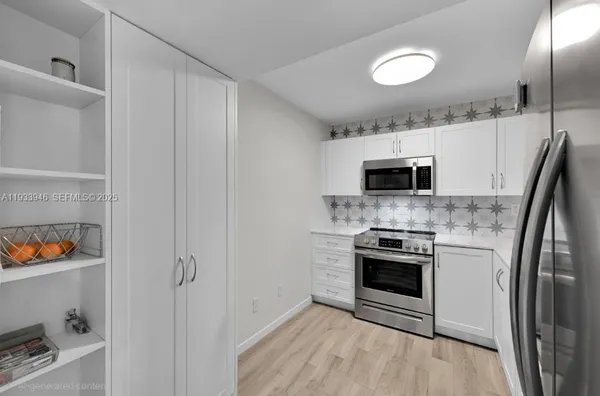 Property Slideshow image 2 of 36 | 1400 saint charles pl apt 323, Pembroke Pines, FL, 33026