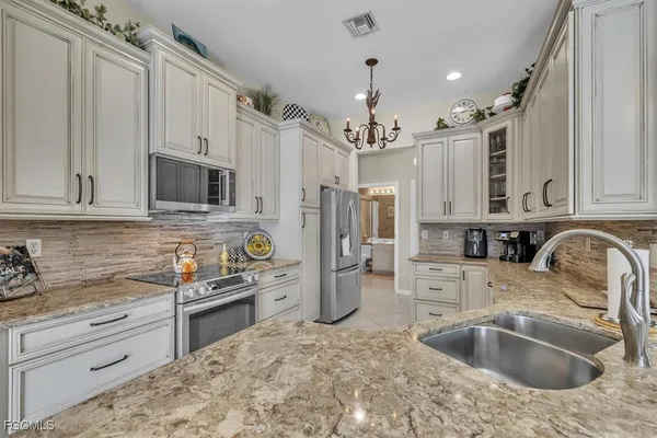 Property Slideshow image 2 of 46 | 14358 devington way, Fort Myers, FL, 33912