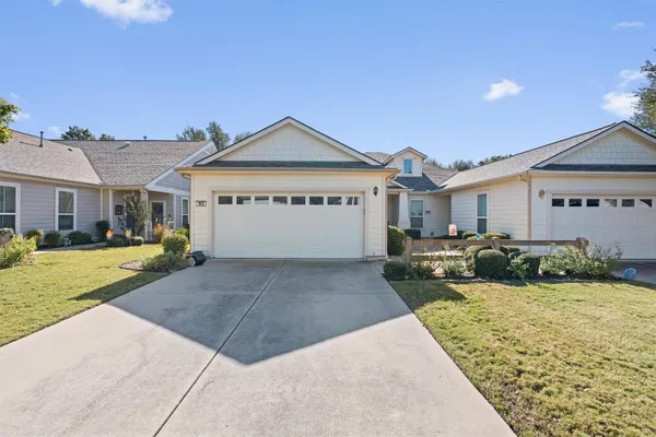 Property Slideshow image 3 of 28 | 113 honey creek trl, Georgetown, TX, 78633