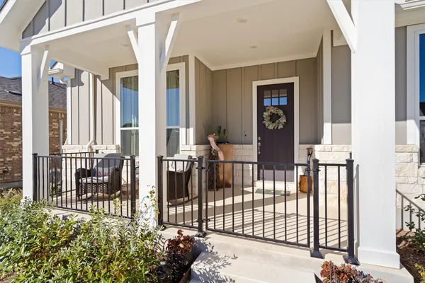 Property Slideshow image 2 of 40 | 103 rock canon ln, Georgetown, TX, 78633