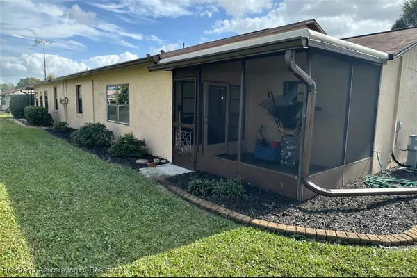 Property Slideshow image 2 of 21 | 3828 sunbird cir, Sebring, FL, 33872