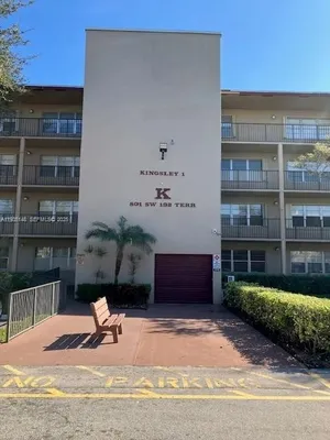 Property Slideshow image 3 of 22 | 801 sw 133rd ter apt 115k, Pembroke Pines, FL, 33027