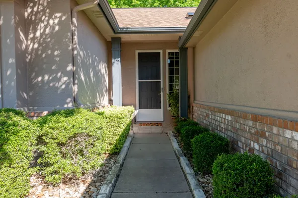 Property Slideshow image 2 of 36 | 120 bass st, Georgetown, TX, 78633