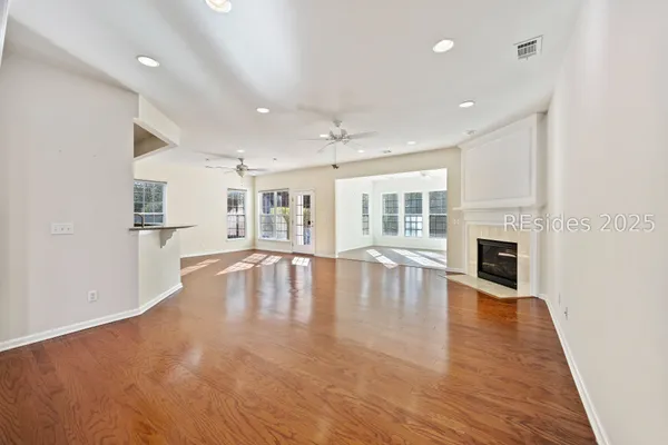 Property Slideshow image 2 of 64 | 10 camilla pink ct, Bluffton, SC, 29909