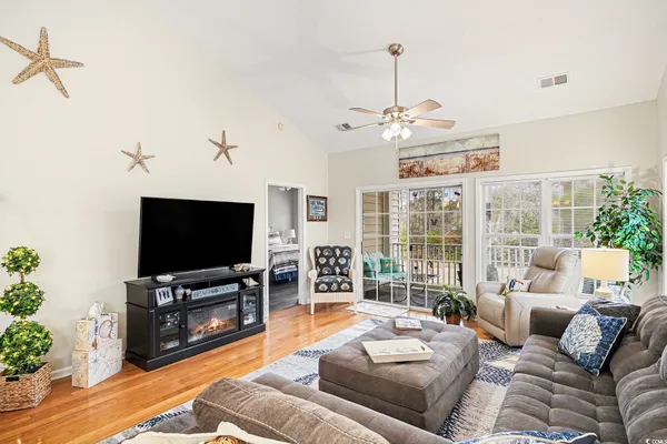Property Slideshow image 3 of 32 | 5864 longwood dr 304, Murrells Inlet, SC, 29576