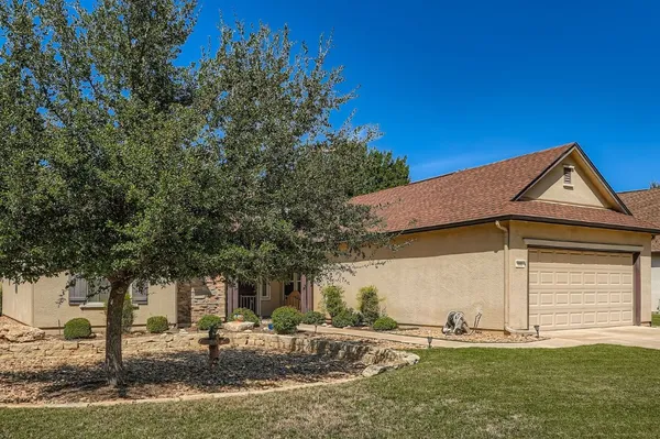 Property Slideshow image 2 of 29 | 102 lubbock dr, Georgetown, TX, 78633