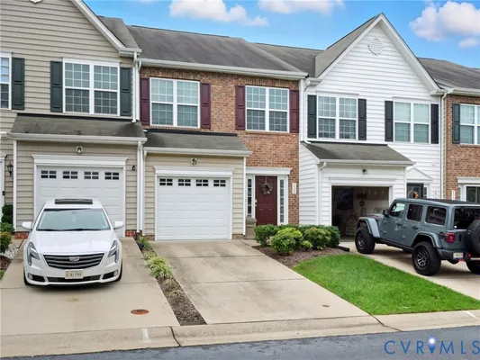Property Slideshow image 2 of 36 | 7520 washington arch dr, Mechanicsville, VA, 23111