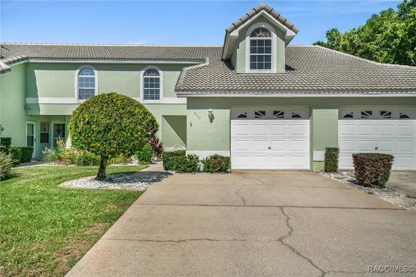 Property Slideshow image 2 of 55 | 805 inverie dr, Inverness, FL, 34453